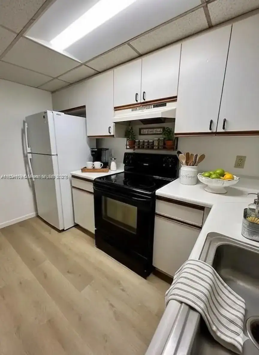 10401 SW 108th Ave # 136, Miami FL 33176 photo 5