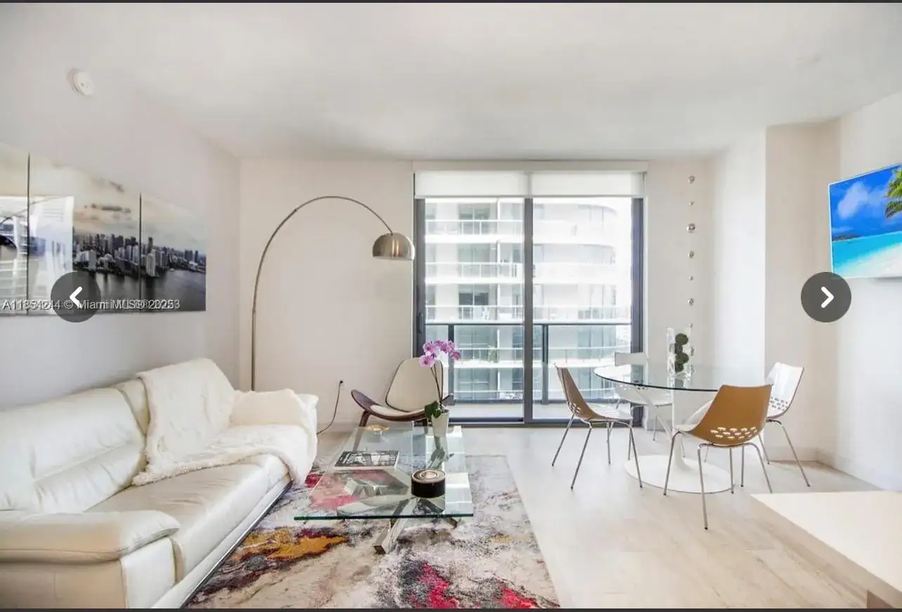 55 SW 9th St # 3802, Miami FL 33130 photo 5