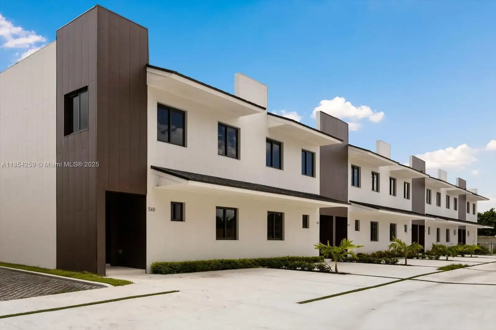 540 NW 7th St # 3, Florida City FL 33034