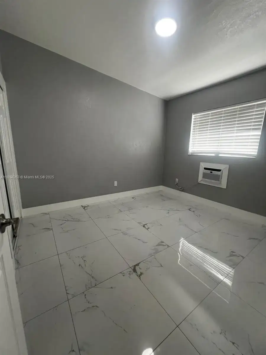 2090 NW 31st St # 2, Miami FL 33142 photo 5