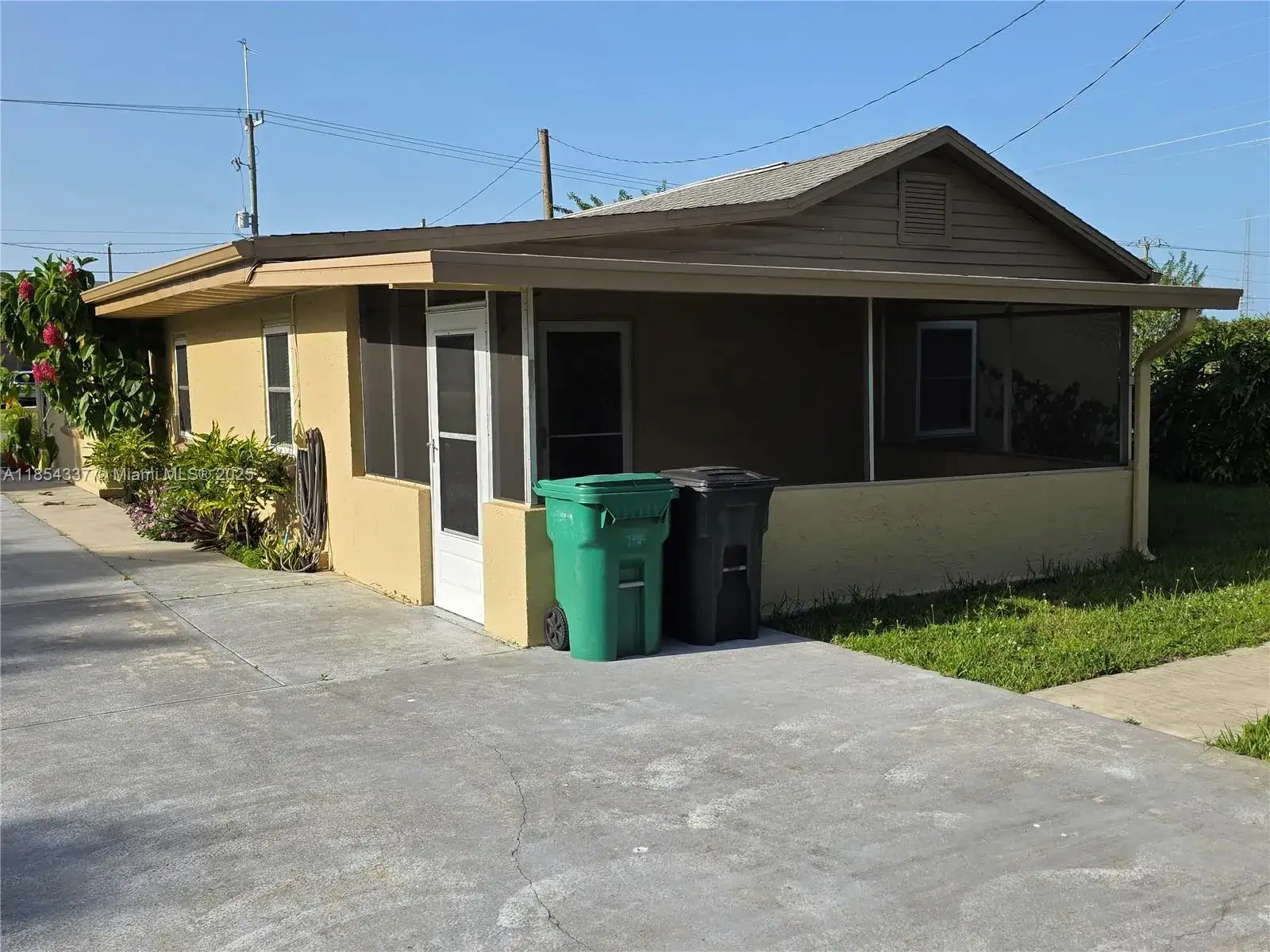 4321 Kirby Loop Rd # 1, Fort Pierce FL 34981 photo 2