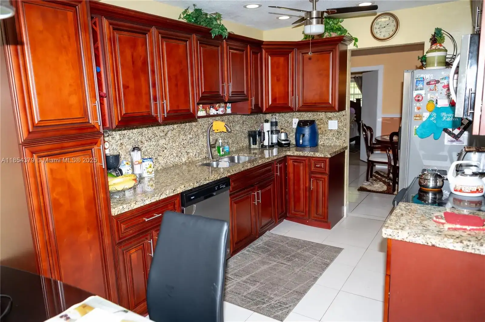 4290 NW 49th Ter, Lauderdale Lakes FL 33319 photo 3