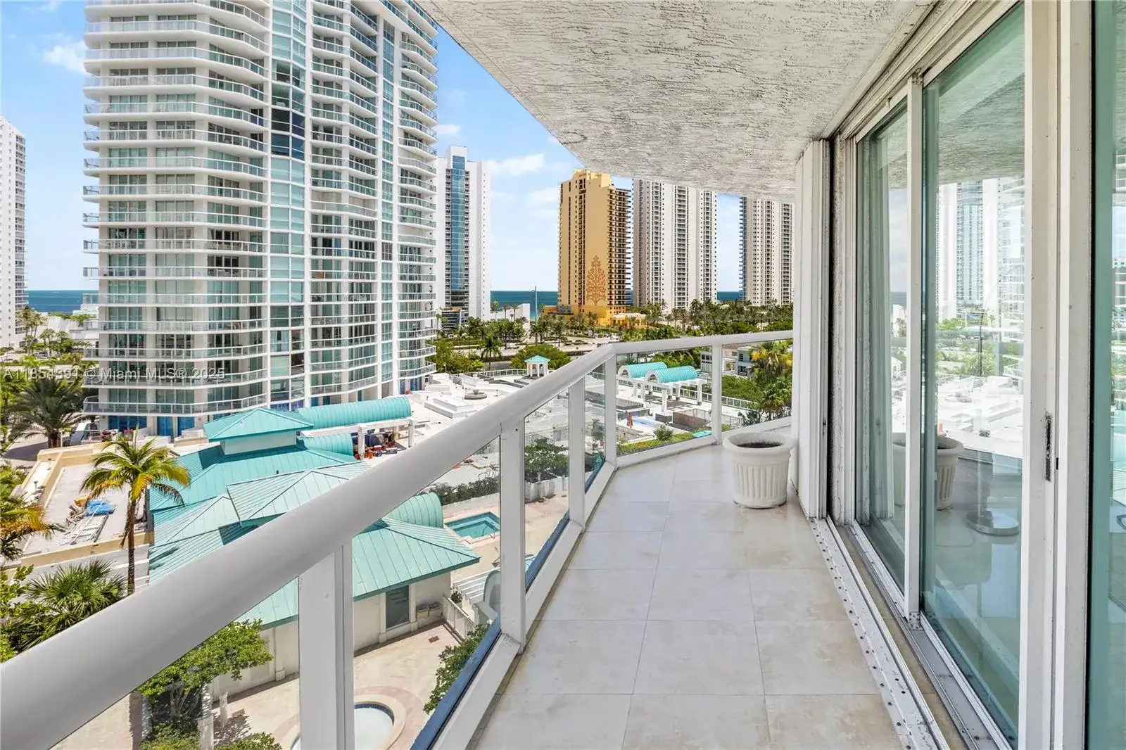 16500 Collins Ave # 851, Sunny Isles Beach FL 33160 photo 3