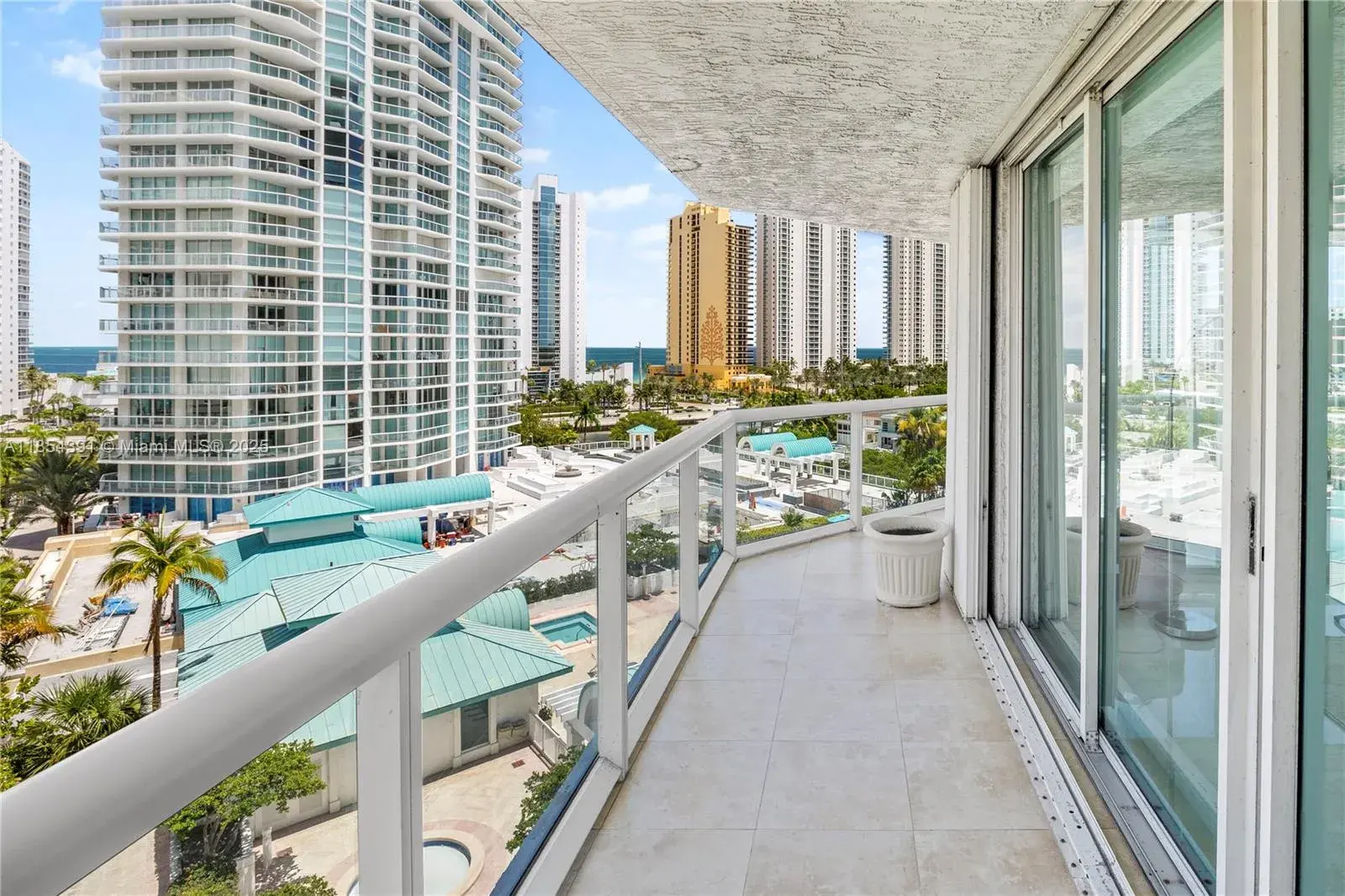 16500 Collins Ave # 851, Sunny Isles Beach FL 33160