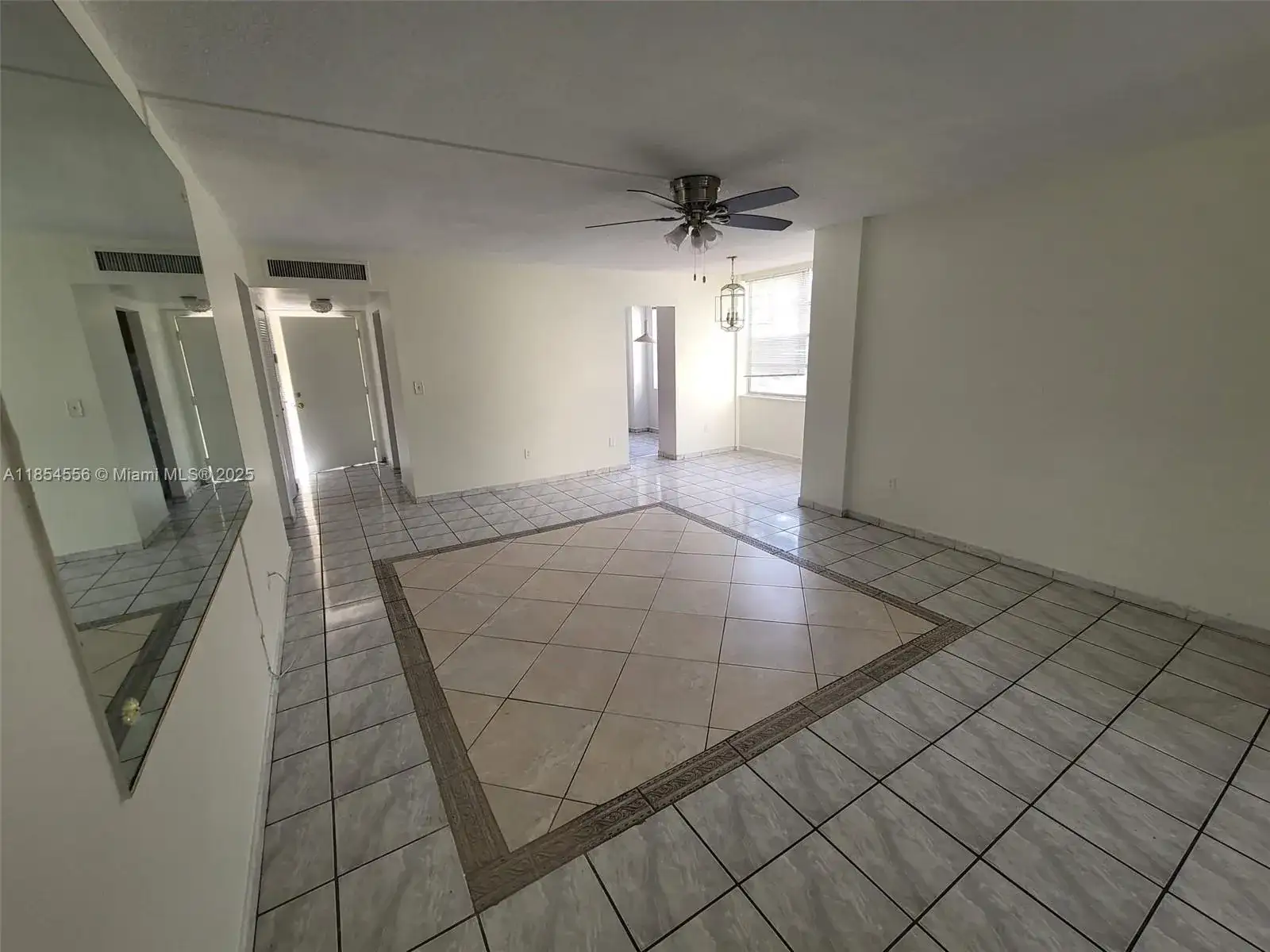 16400 NE 17th Ave # 206, North Miami Beach FL 33162 photo 2