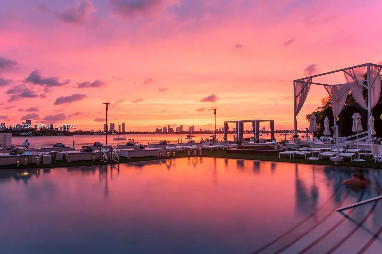 1100 West Ave # 425, Miami Beach FL 33139