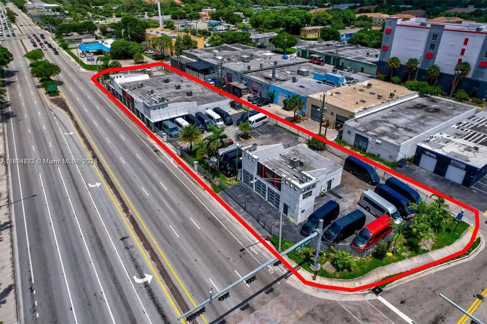 925 W Broward Blvd, Fort Lauderdale FL 33312 photo 3