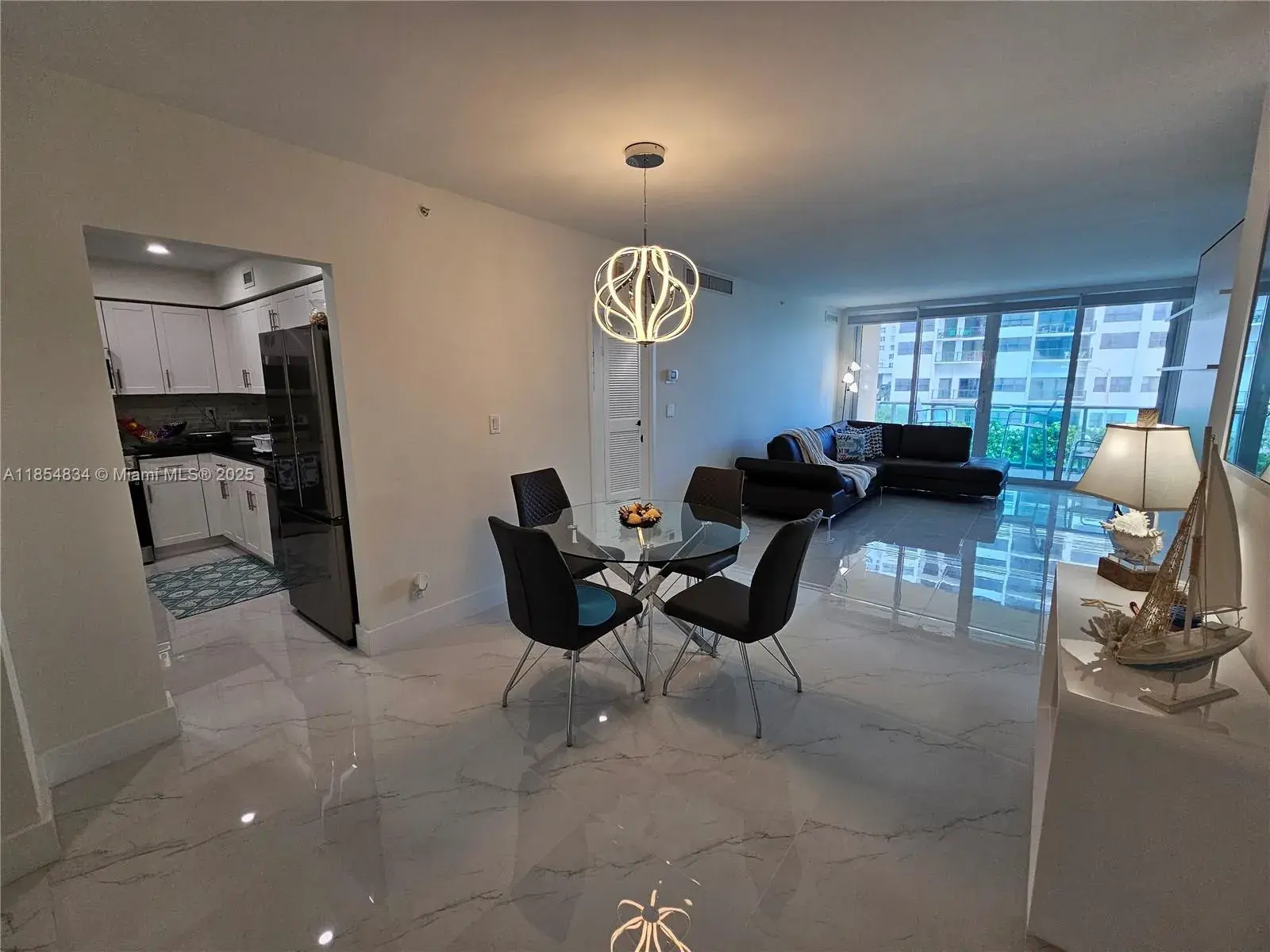 2501 S Ocean Dr, Hollywood FL 33019