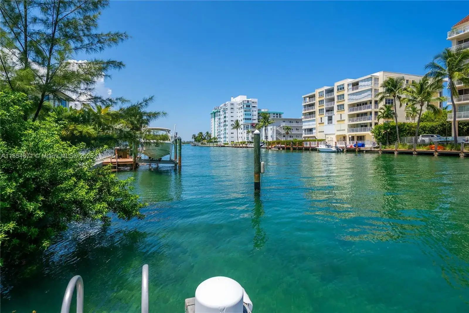 10201 E Broadview Dr, Bay Harbor Islands FL 33154 photo 2