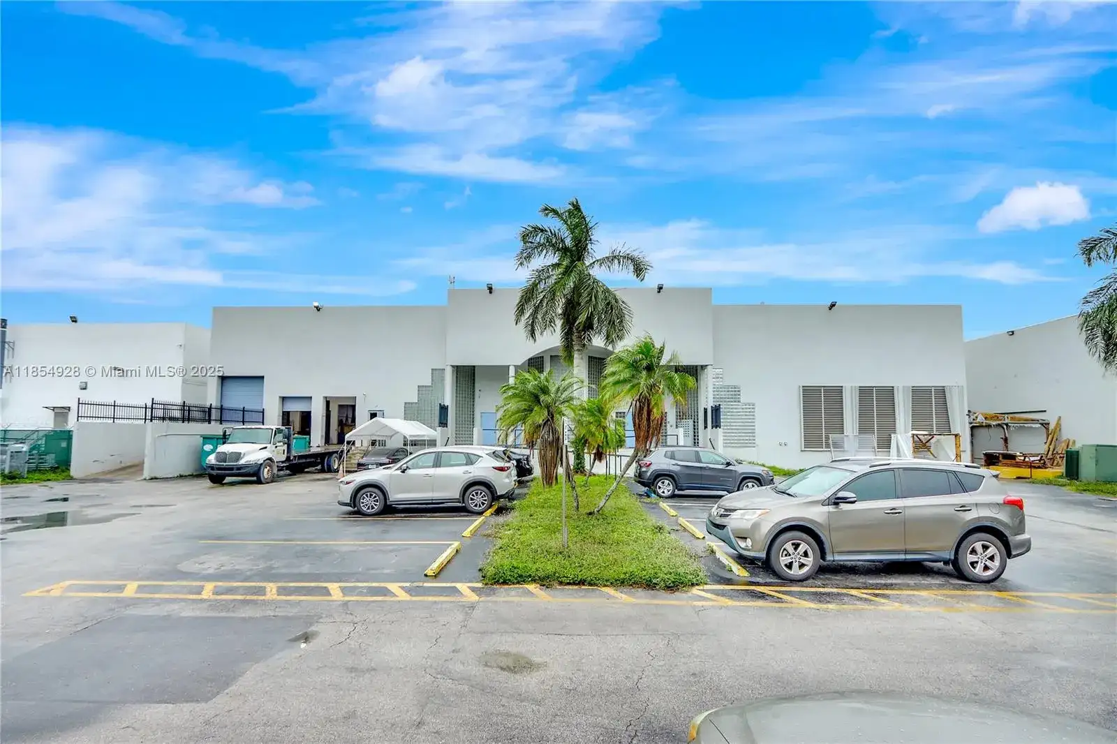 12900 NW 38th Ave, Opa-Locka FL 33054 photo 2
