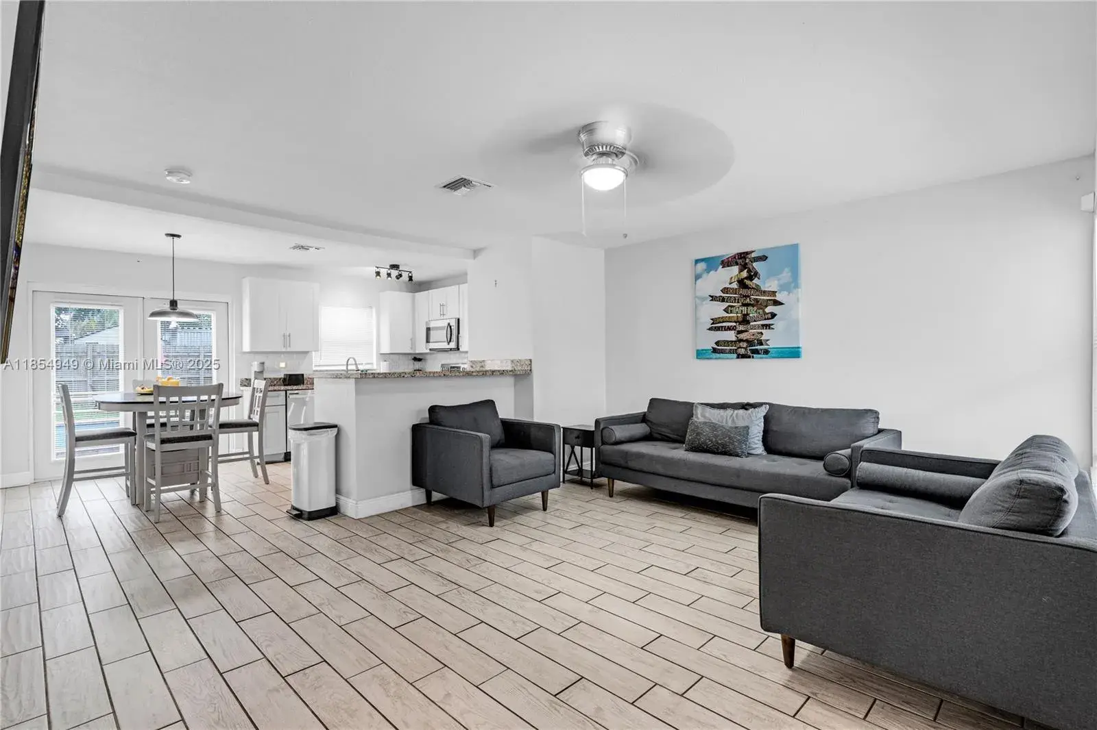 6660 Custer, Hollywood FL 33024