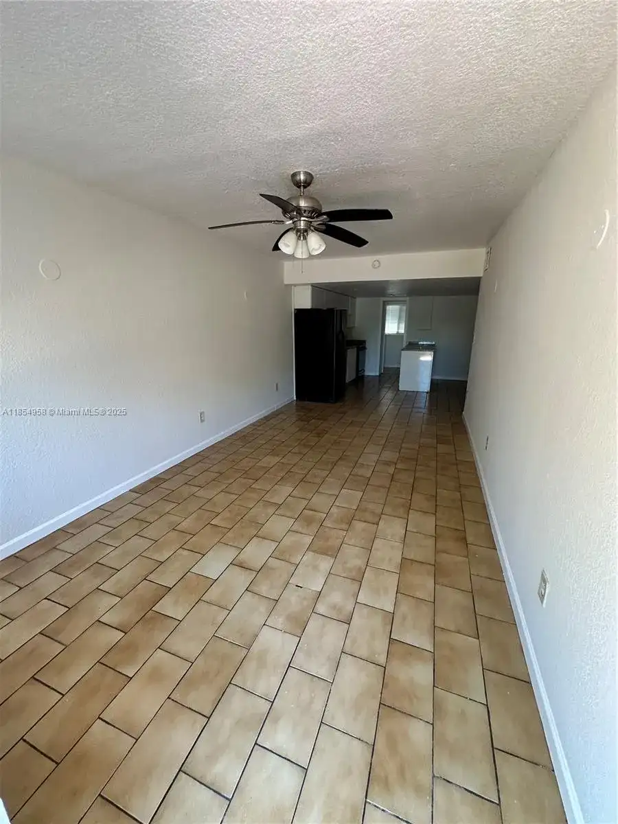 13210 NE 3rd Ave # R, North Miami FL 33161 photo 2