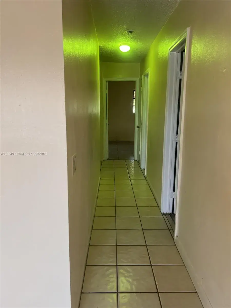 6150 Dawson St # 0, Hollywood FL 33023