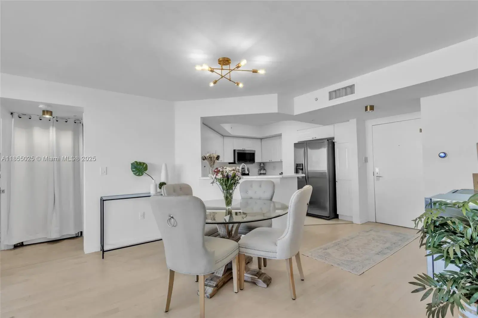 1800 Sunset Harbour Dr # 1003, Miami Beach FL 33139