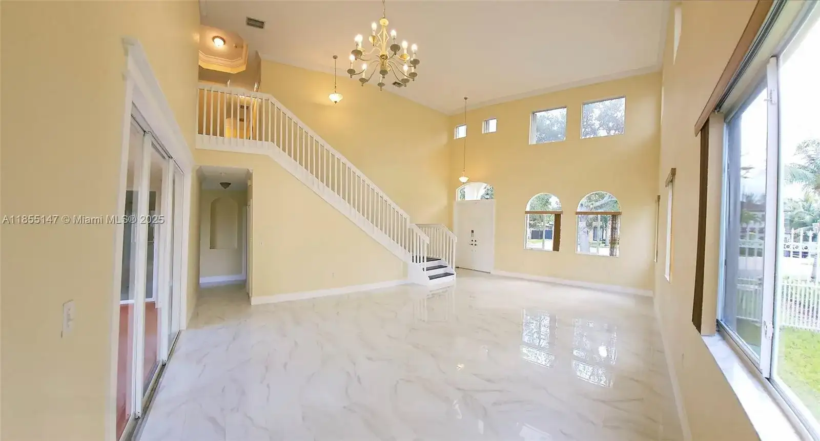 2864 SW 138th Path, Miami FL 33175 photo 3