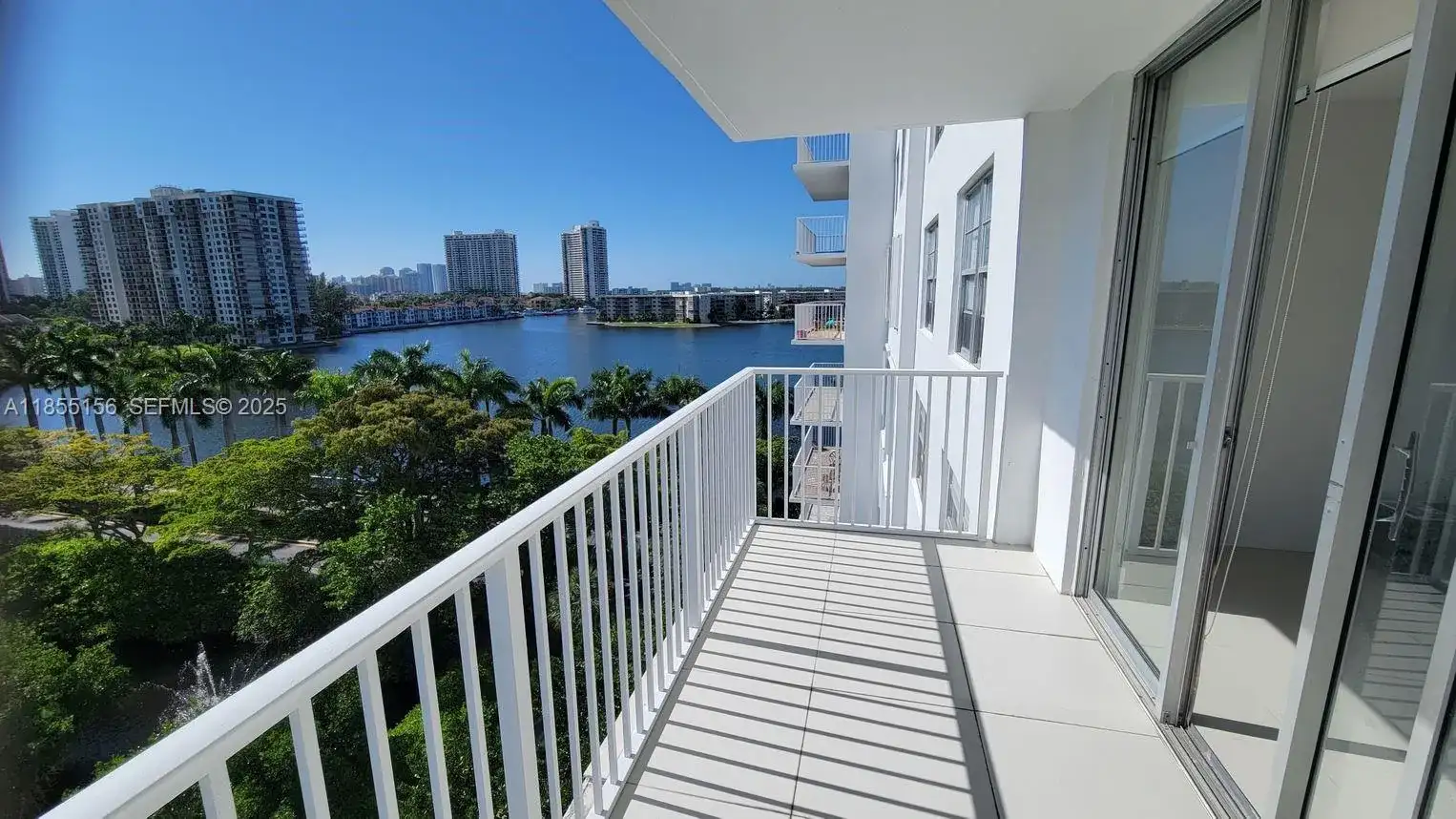 2801 NE 183rd St # 714W, Aventura FL 33160 photo 2
