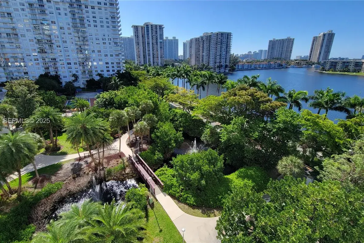 2801 NE 183rd St # 714W, Aventura FL 33160