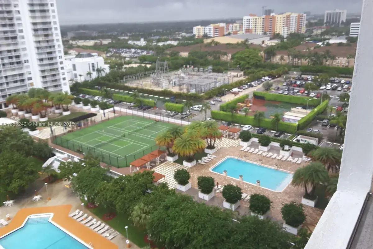 2801 NE 183rd St # 1401W, Aventura FL 33160