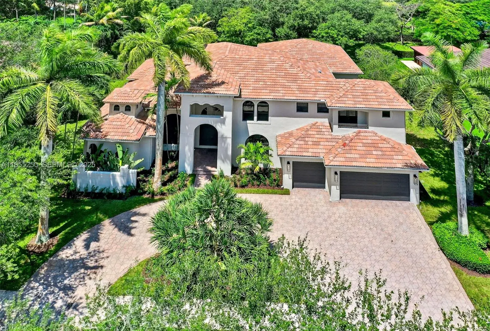 3303 W Stonebrook Cir, Davie FL 33330
