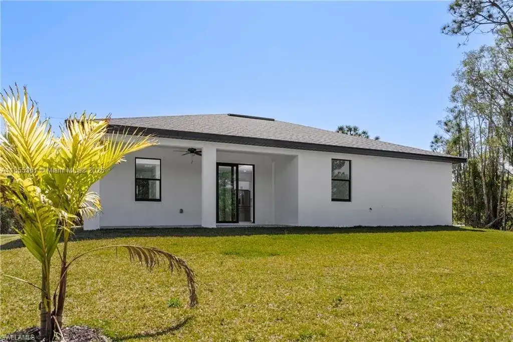 829 Gillian Ave, Lehigh Acres FL 33974 photo 2