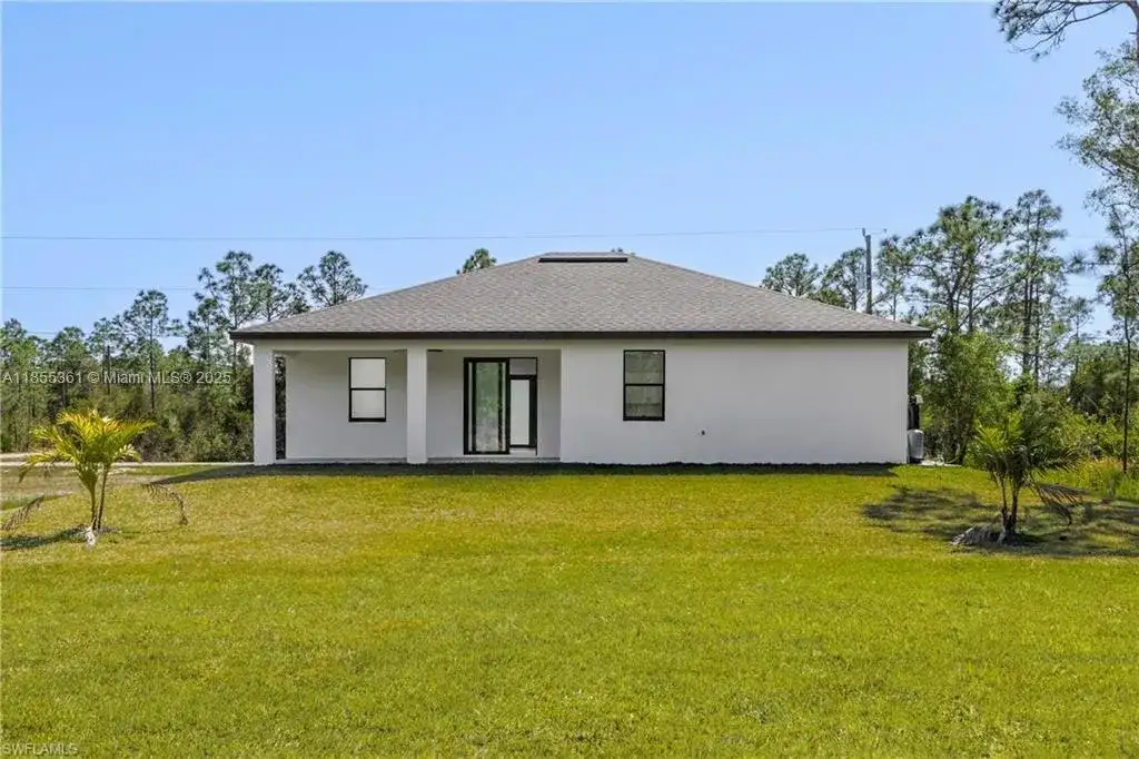 829 Gillian Ave, Lehigh Acres FL 33974 photo 3