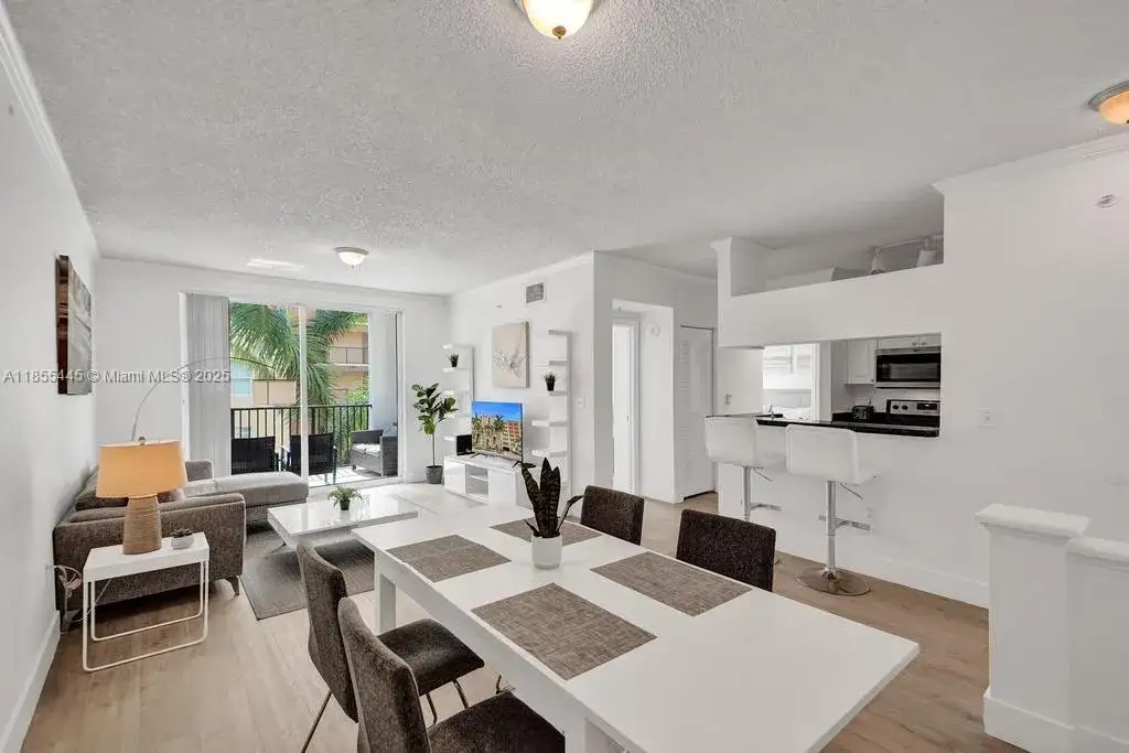 17100 N Bay Rd # 1511, Sunny Isles Beach FL 33160 photo 2