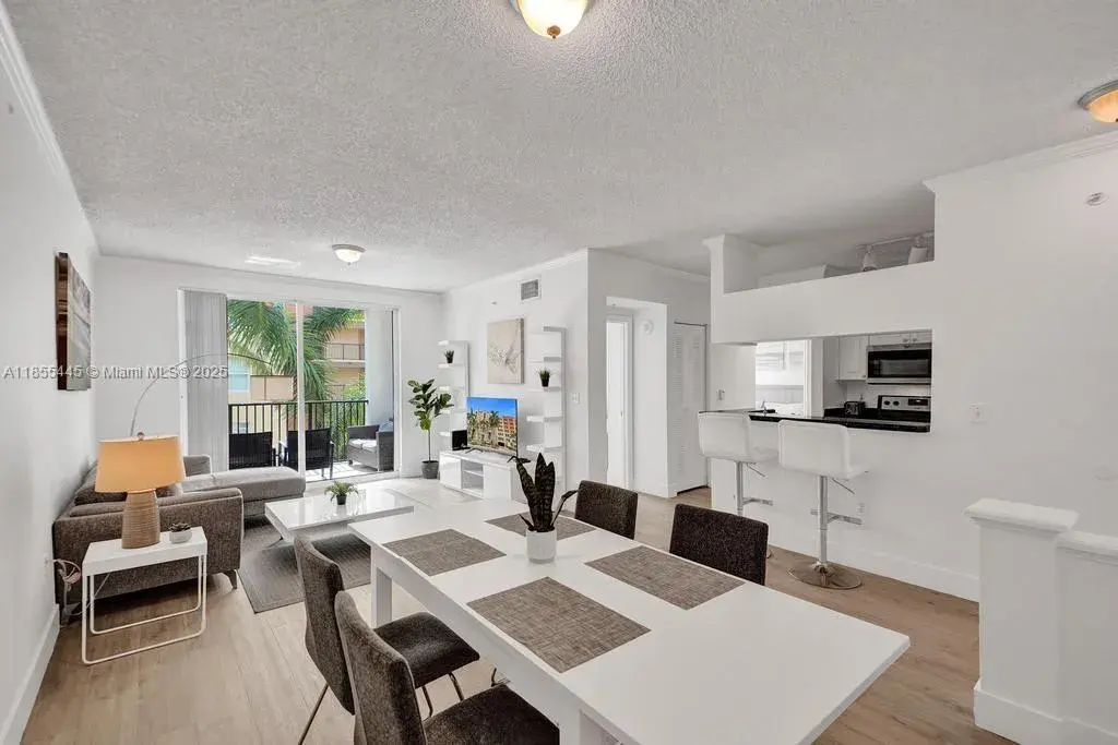 17100 N Bay Rd # 1511, Sunny Isles Beach FL 33160