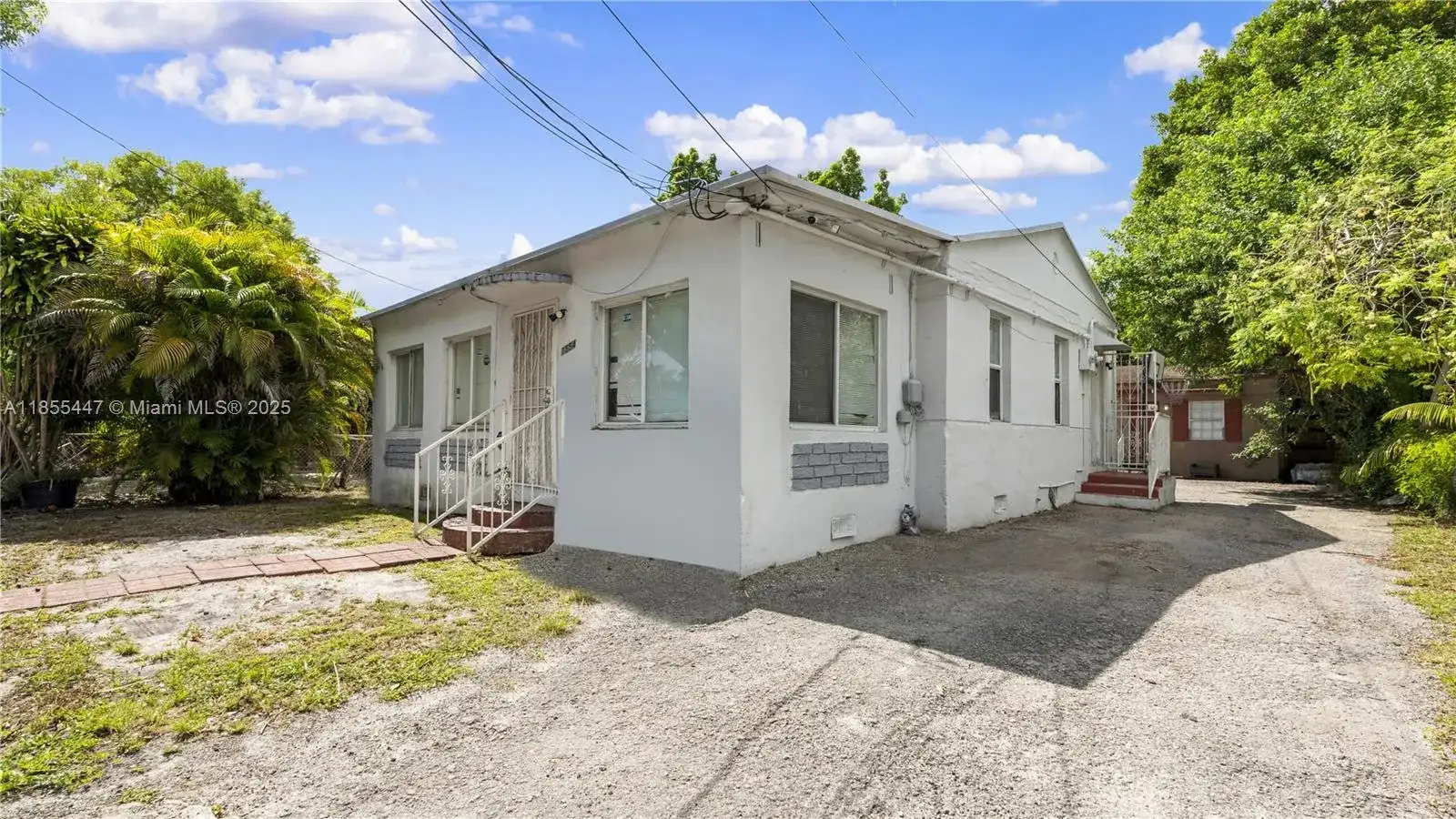 1554 NW 58th St, Miami FL 33142 photo 4
