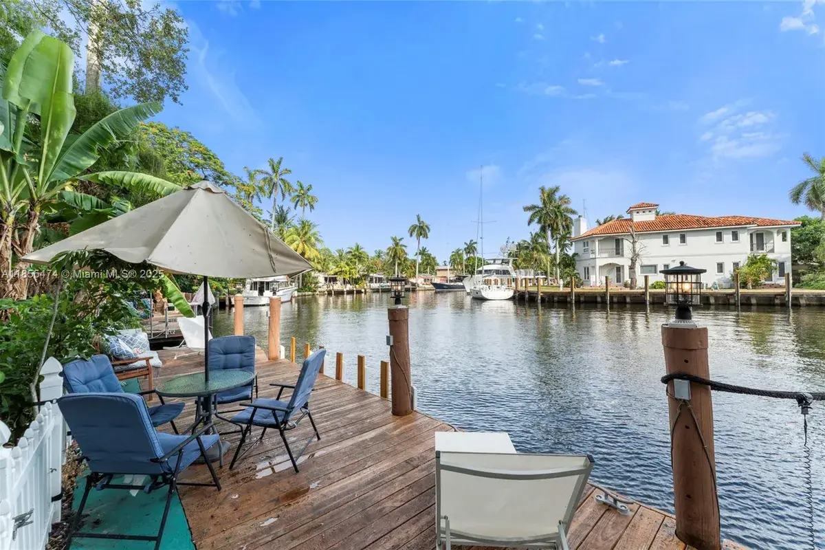 918 Tequesta St, Fort Lauderdale FL 33311