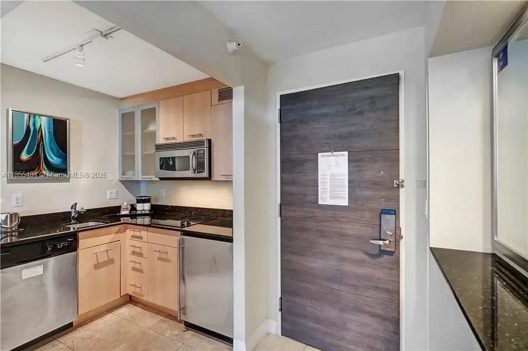 2670 E Sunrise Blvd # 521, Fort Lauderdale FL 33304 photo 2