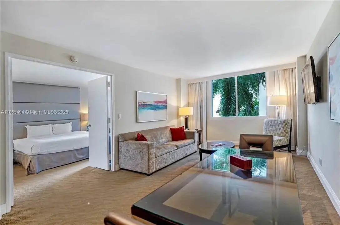 2670 E Sunrise Blvd # 521, Fort Lauderdale FL 33304 photo 3