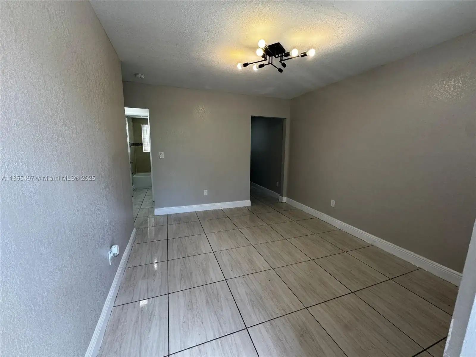 1940 Washington Ave # 12, Opa-Locka FL 33054 photo 3