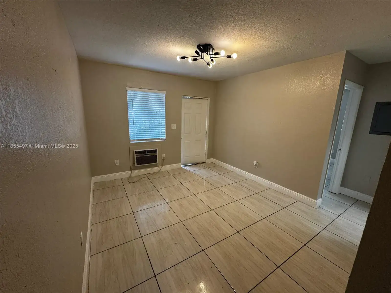 1940 Washington Ave # 12, Opa-Locka FL 33054 photo 4
