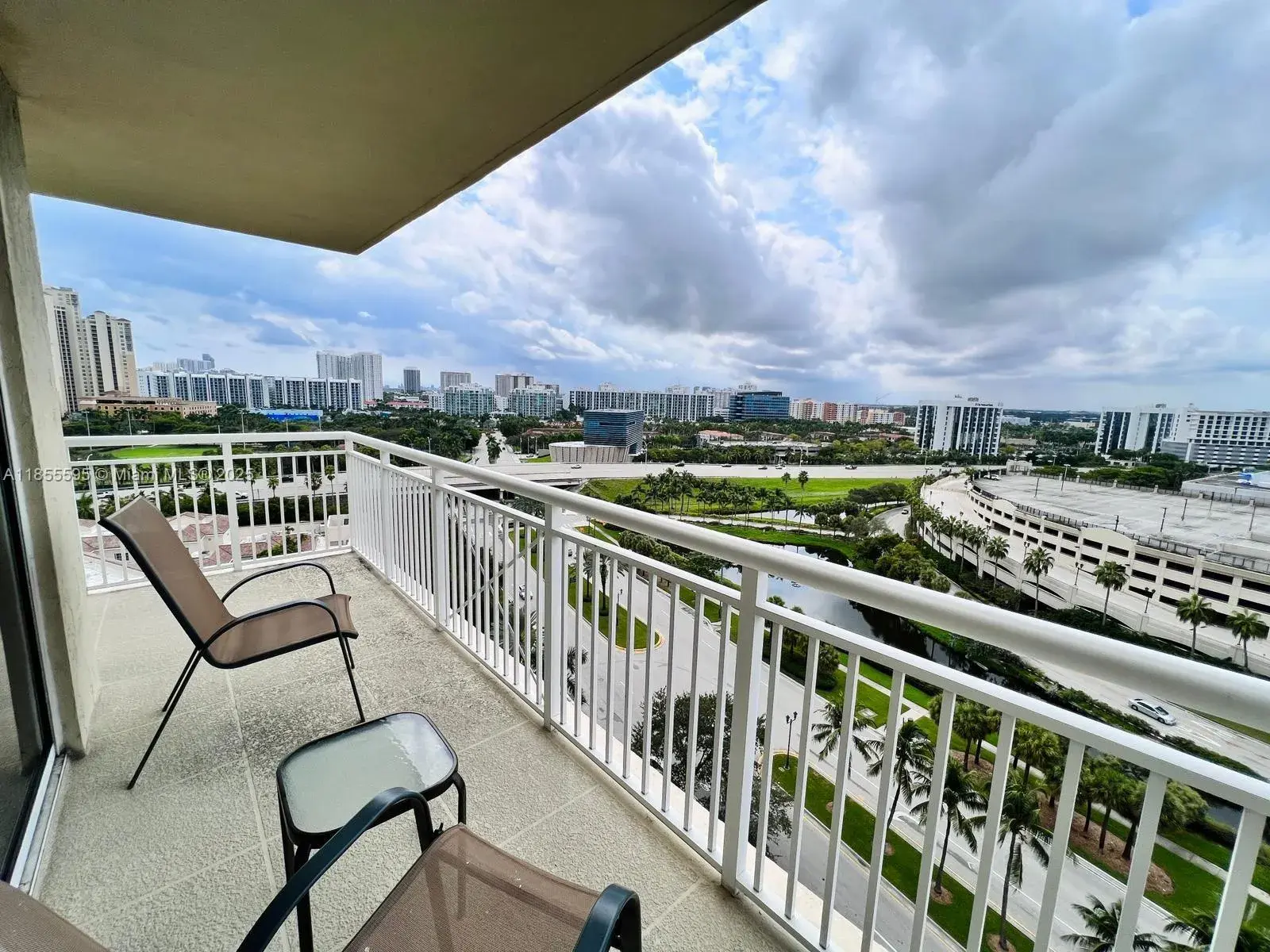 19501 W Country Club Dr # 1408, Aventura FL 33180