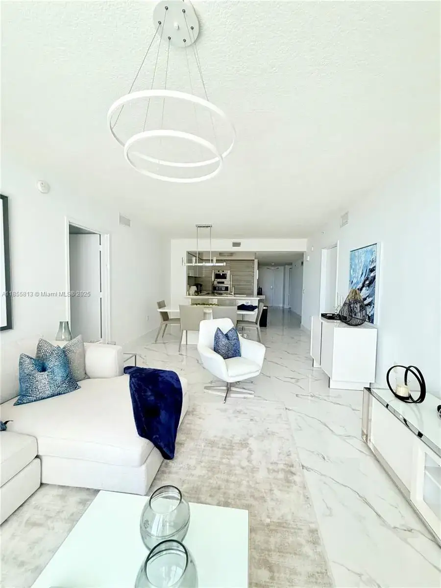 300 Sunny Isles Blvd # 1206, Sunny Isles Beach FL 33160