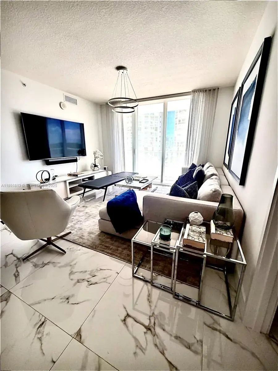 300 Sunny Isles Blvd # 1206, Sunny Isles Beach FL 33160