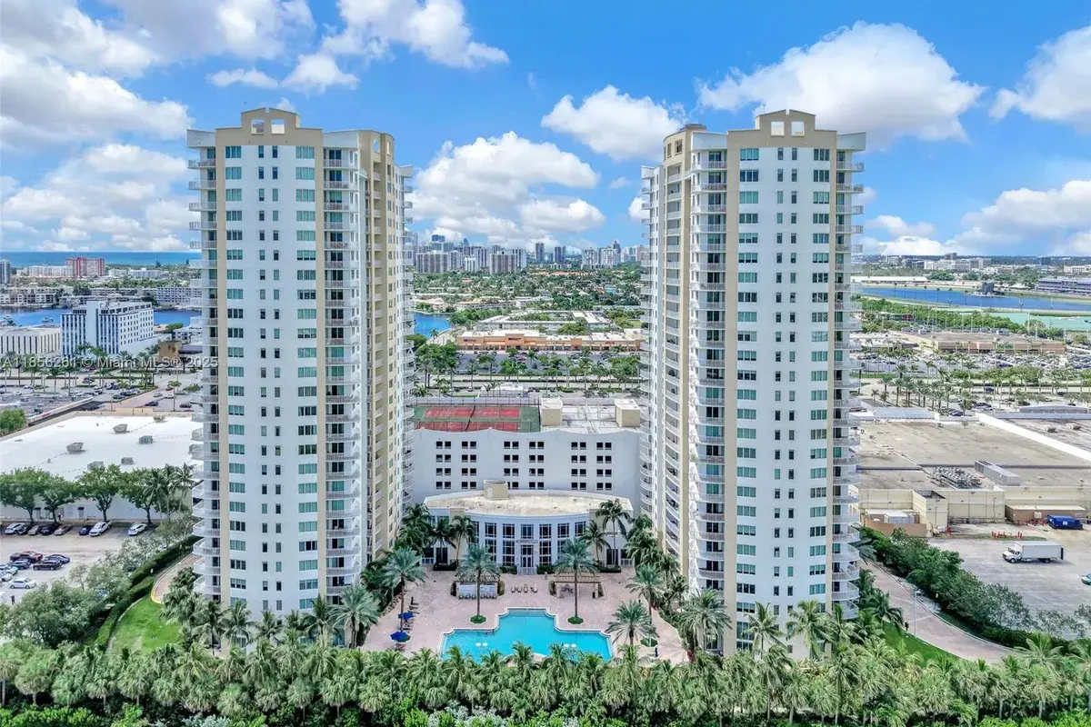 1745 E Hallandale Beach Blvd # 303W, Hallandale Beach FL 33009