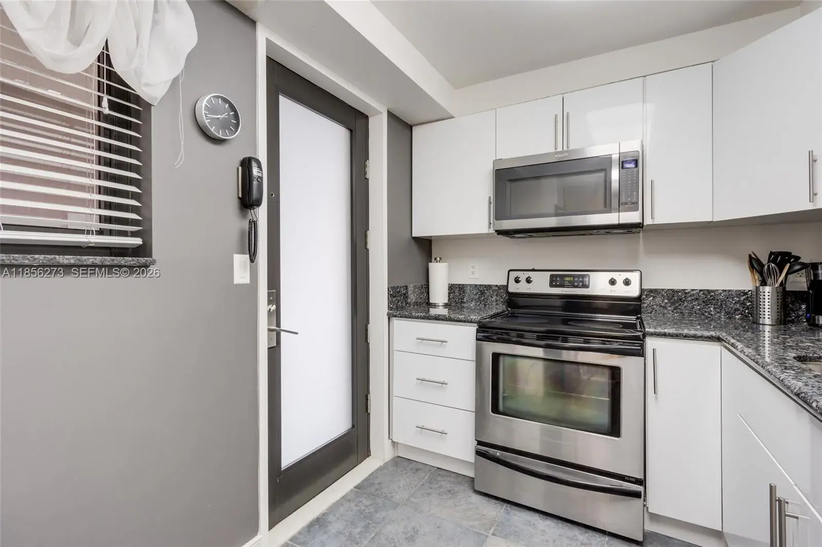 301 Golden Isles Dr # 514, Hallandale Beach FL 33009