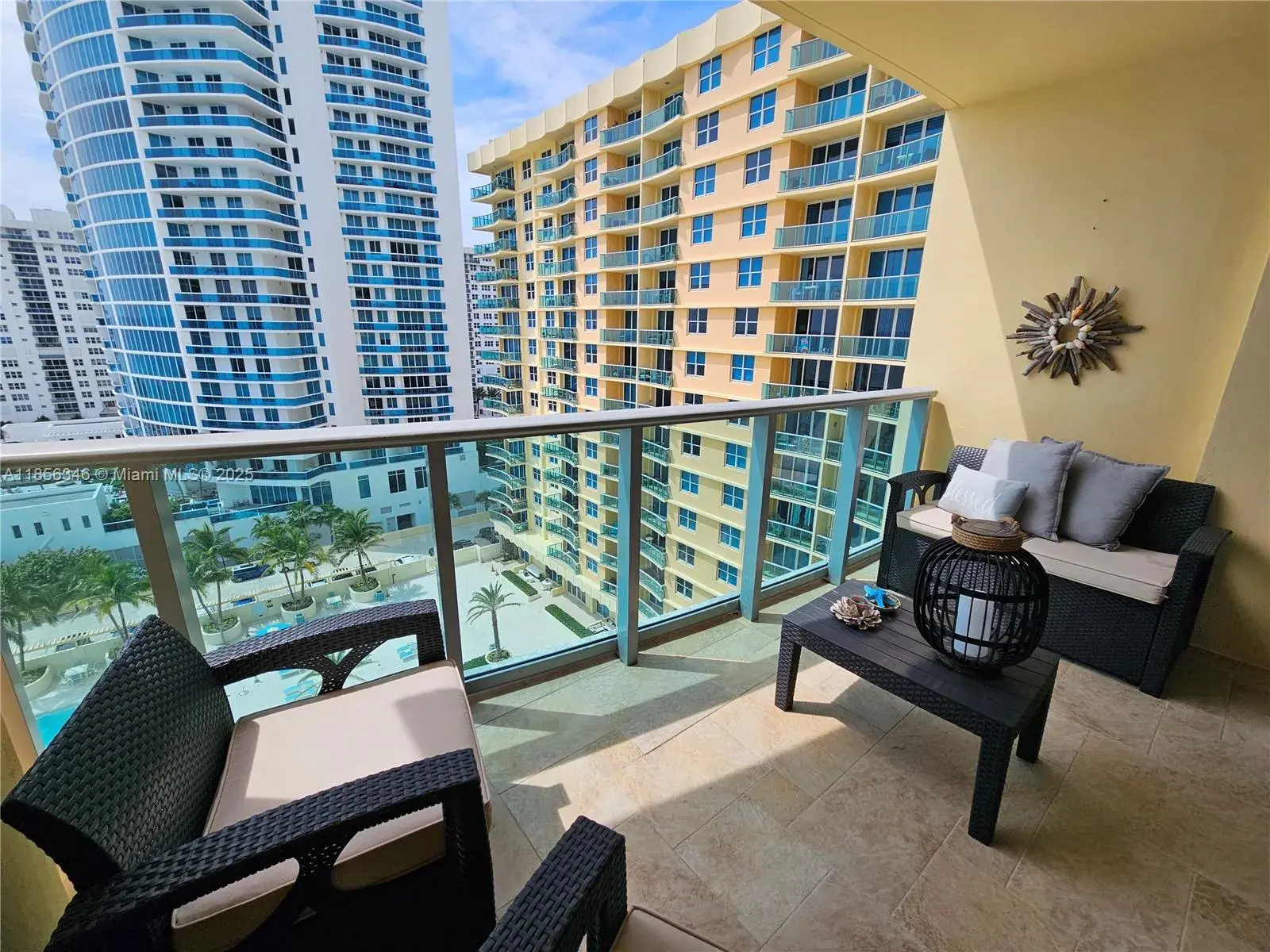 2501 S Ocean Dr, Hollywood FL 33019