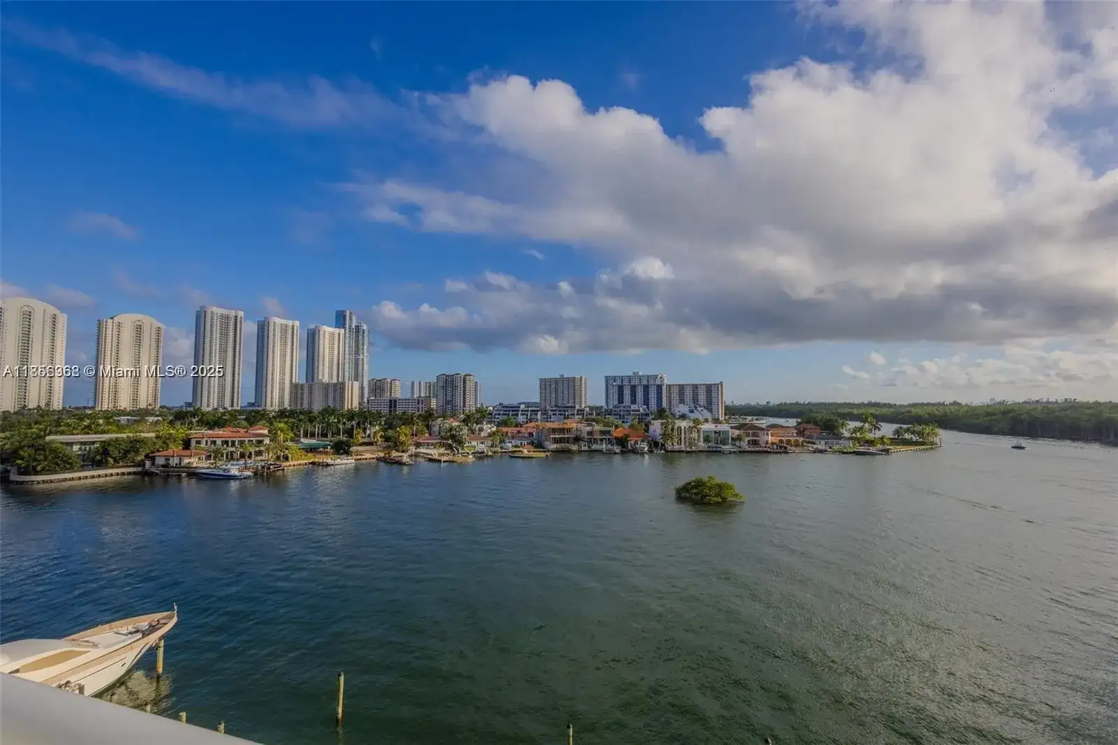 400 Sunny Isles Blvd # 602, Sunny Isles Beach FL 33160 photo 4