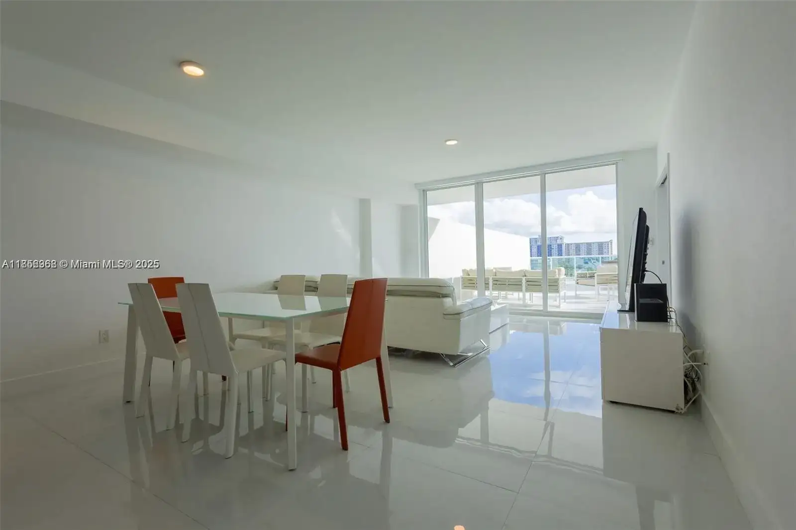 400 Sunny Isles Blvd # 602, Sunny Isles Beach FL 33160 photo 5