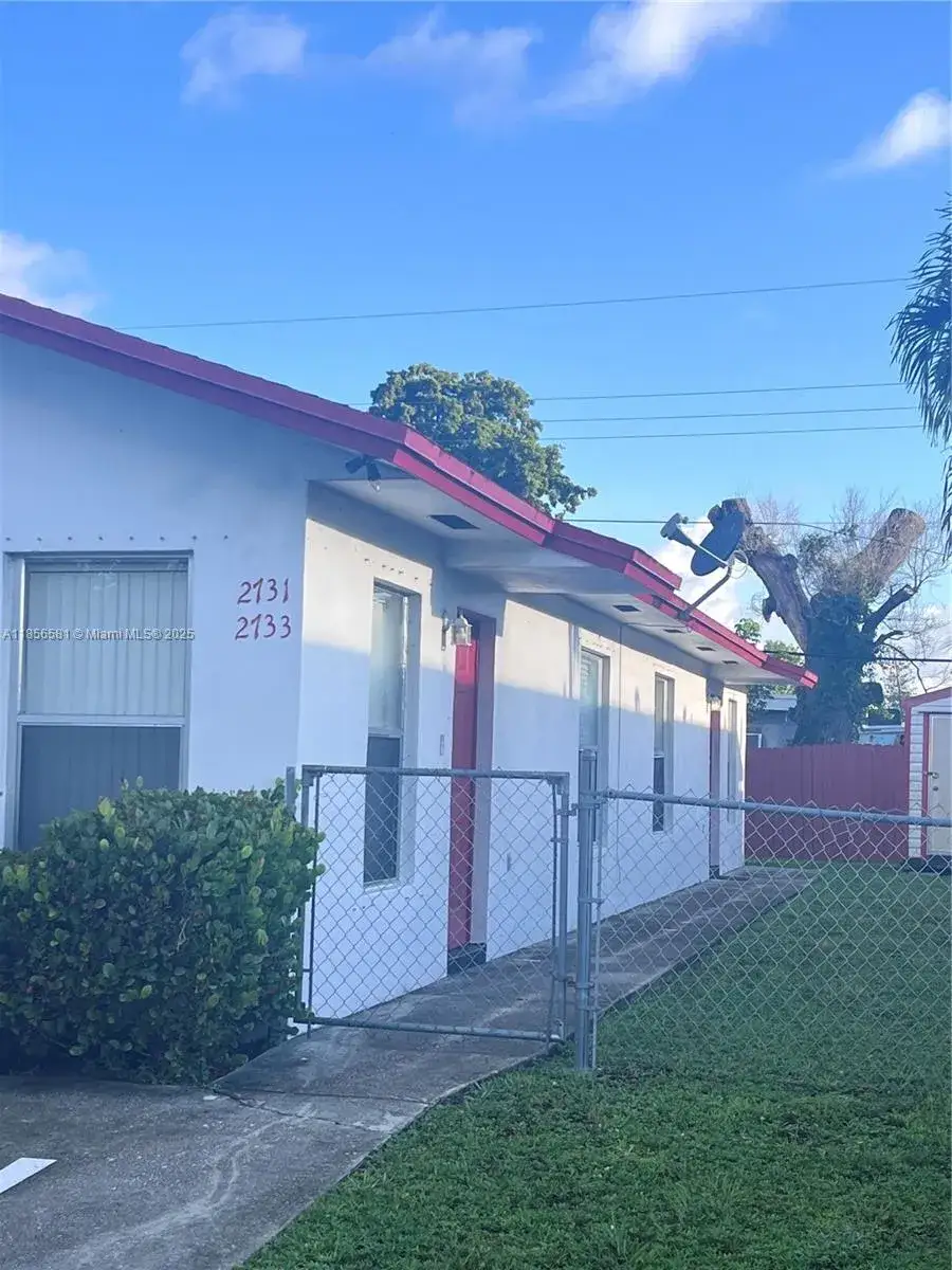 2731 NW 13 ct # 2731, Sunrise FL 33311