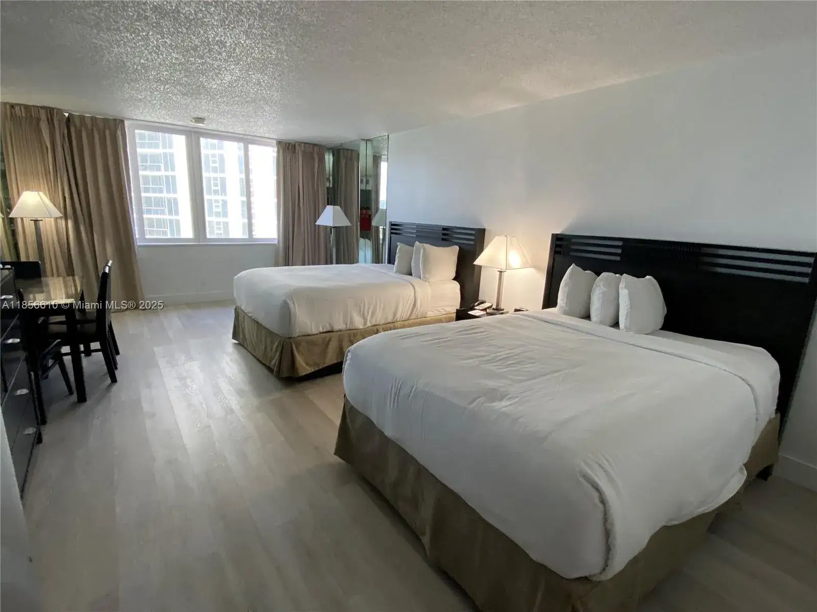19201 Collins Ave # 522, Sunny Isles Beach FL 33160