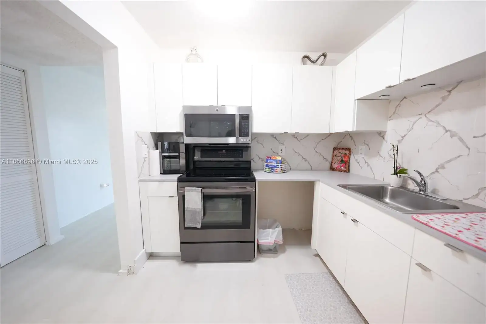 21121 SW 85th Ave # 117, Cutler Bay FL 33189 photo 5