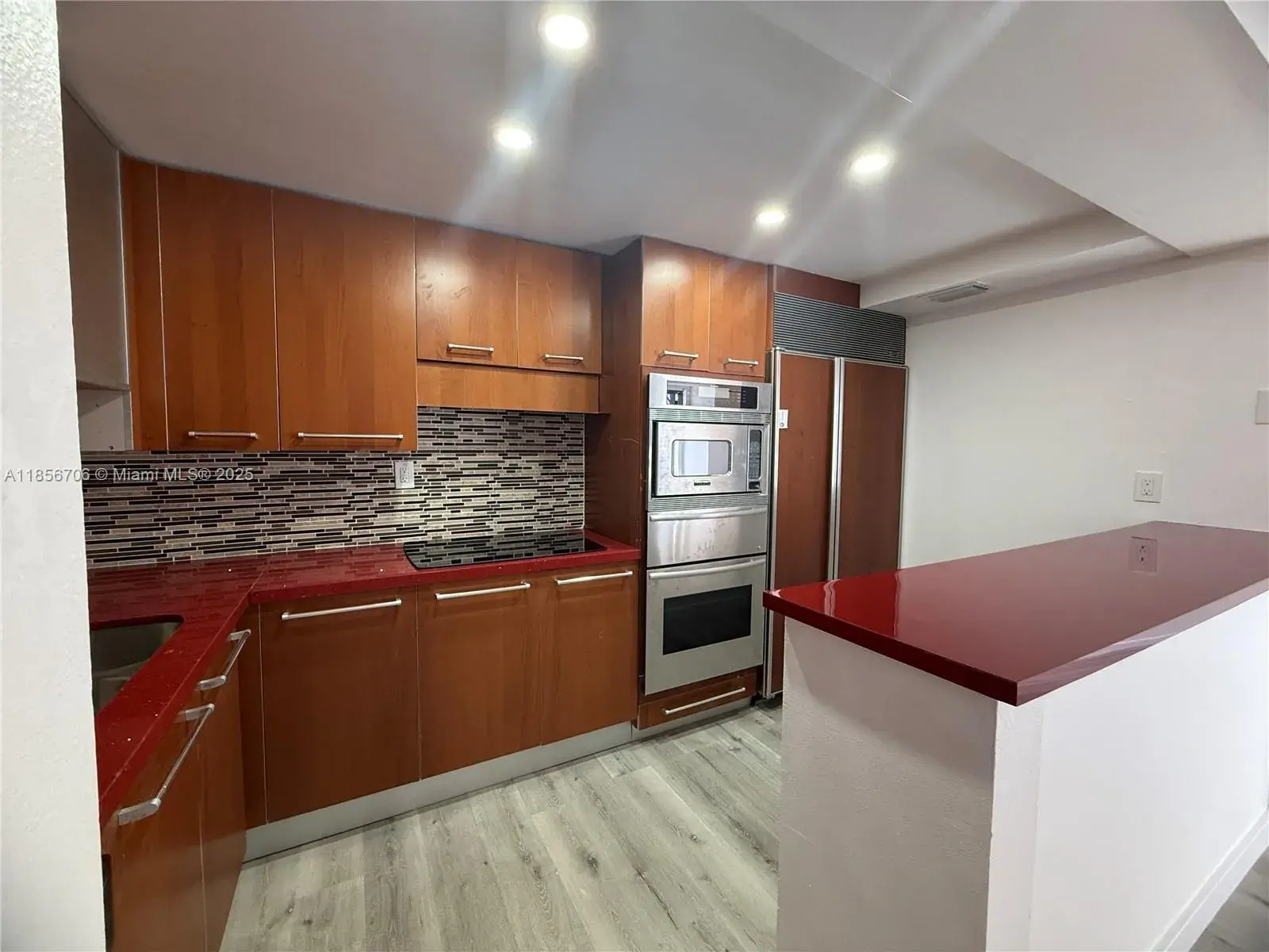 20200 W Country Club Dr, Aventura FL 33180