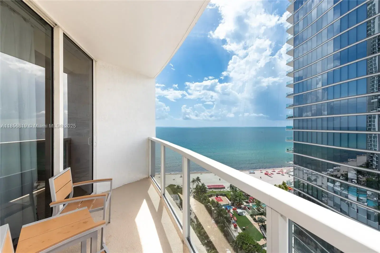 18001 Collins Ave # 1215, Sunny Isles Beach FL 33160