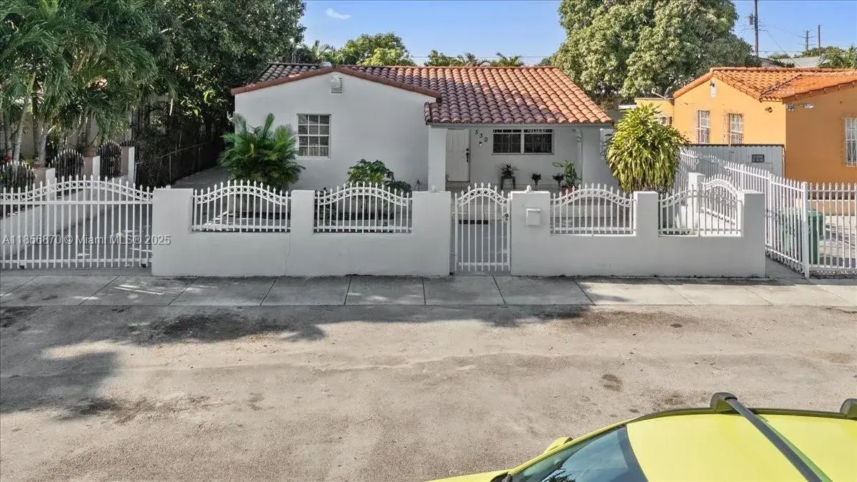 530 Tamiami Blvd, Miami FL 33144
