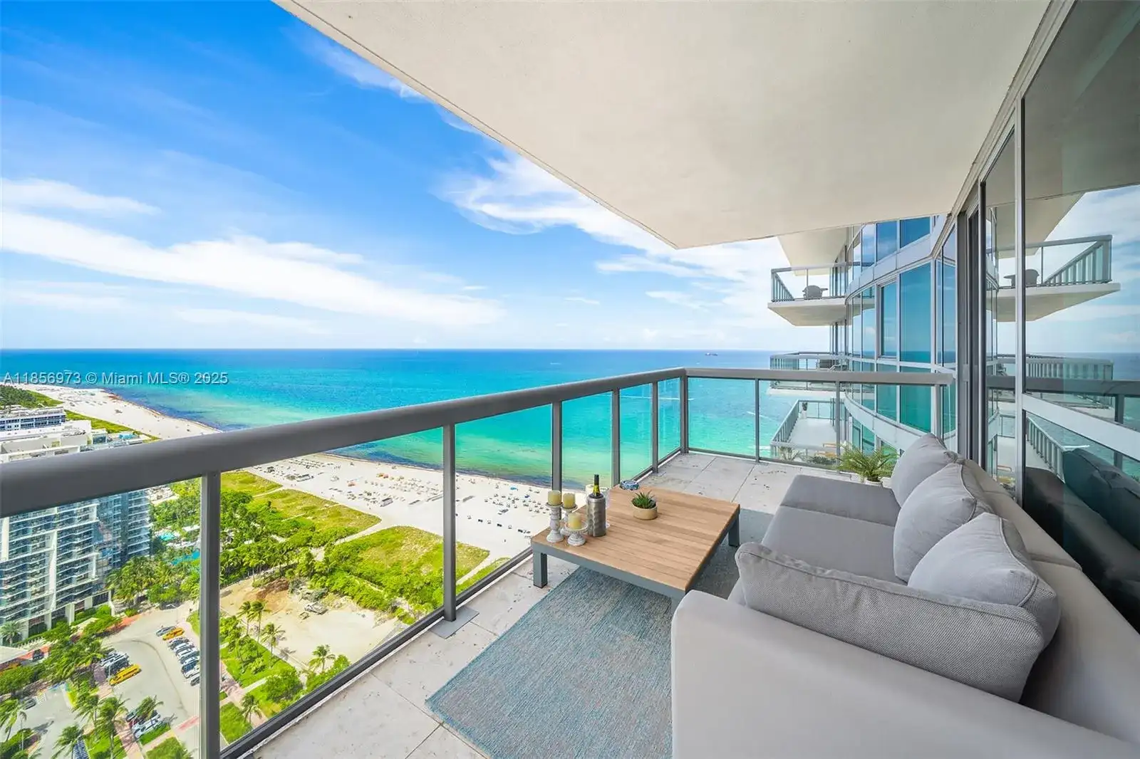 101 20th St # 3803, Miami Beach FL 33139 photo 2