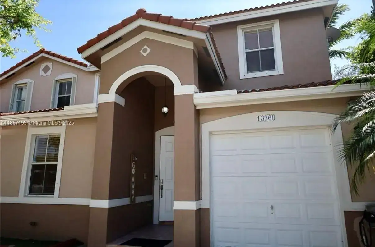13760 SW 276th St, Homestead FL 33032 photo 2