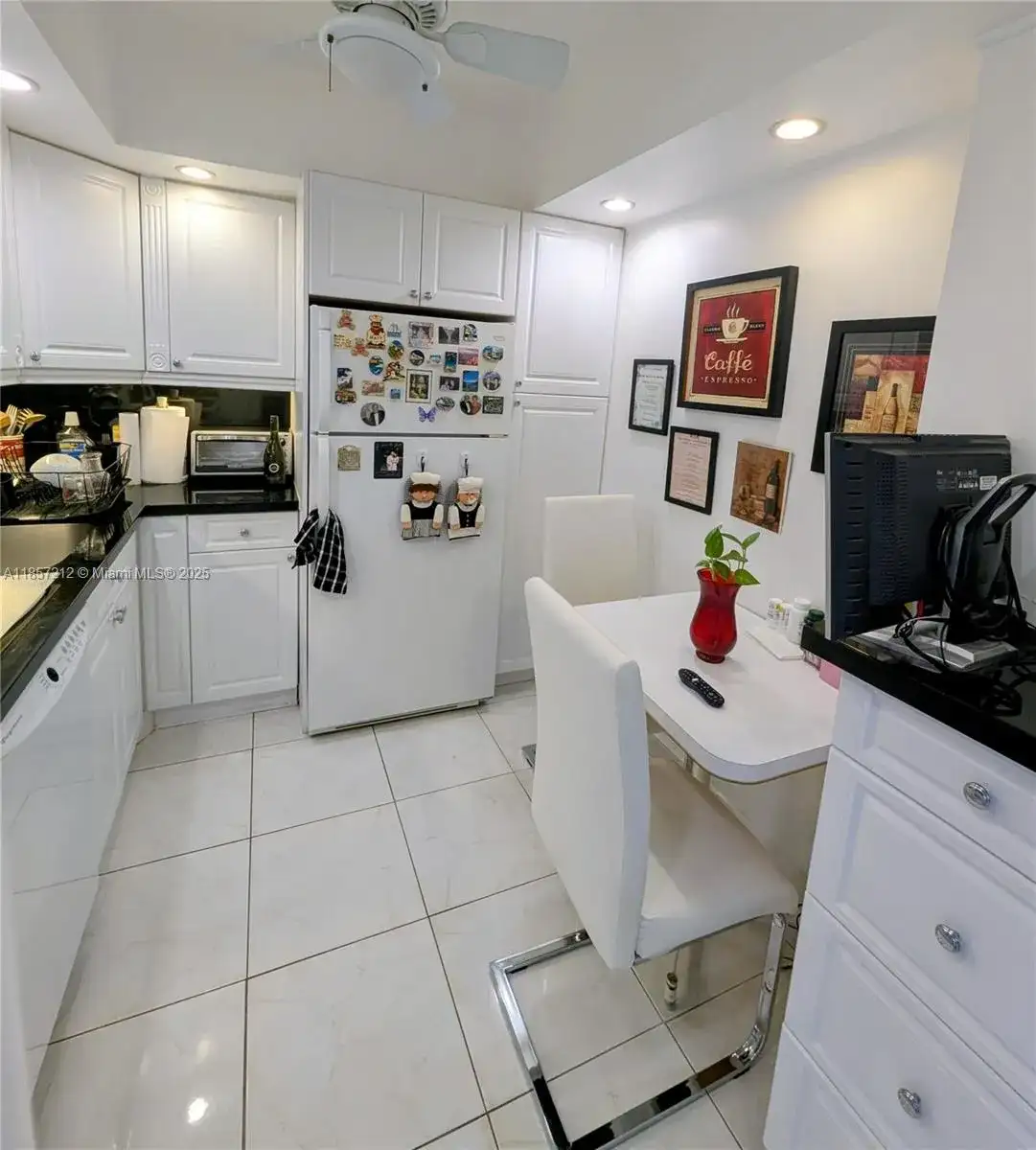 20335 W Country Club Dr # 2102, Aventura FL 33180 photo 3